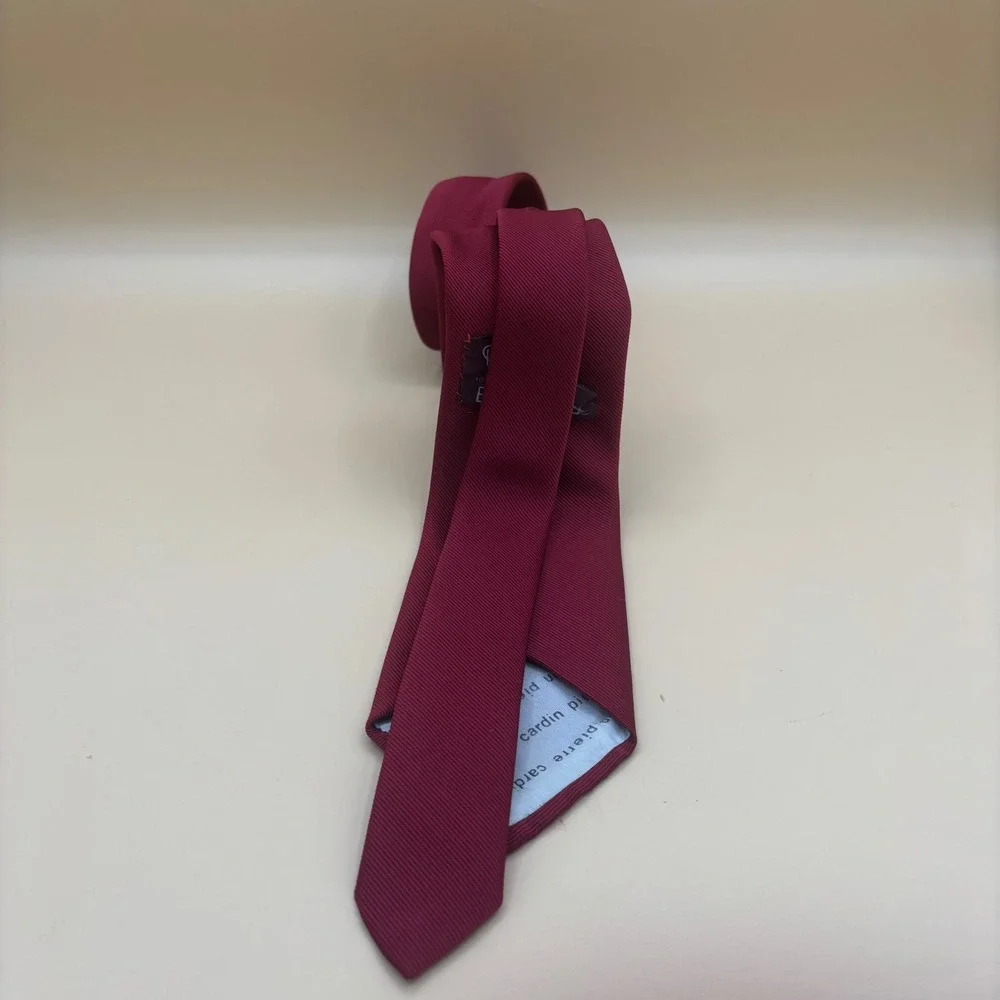 Pierre Cardin Necktie Mens Burgundy Classic Vintage Corporate Old Money Bloke